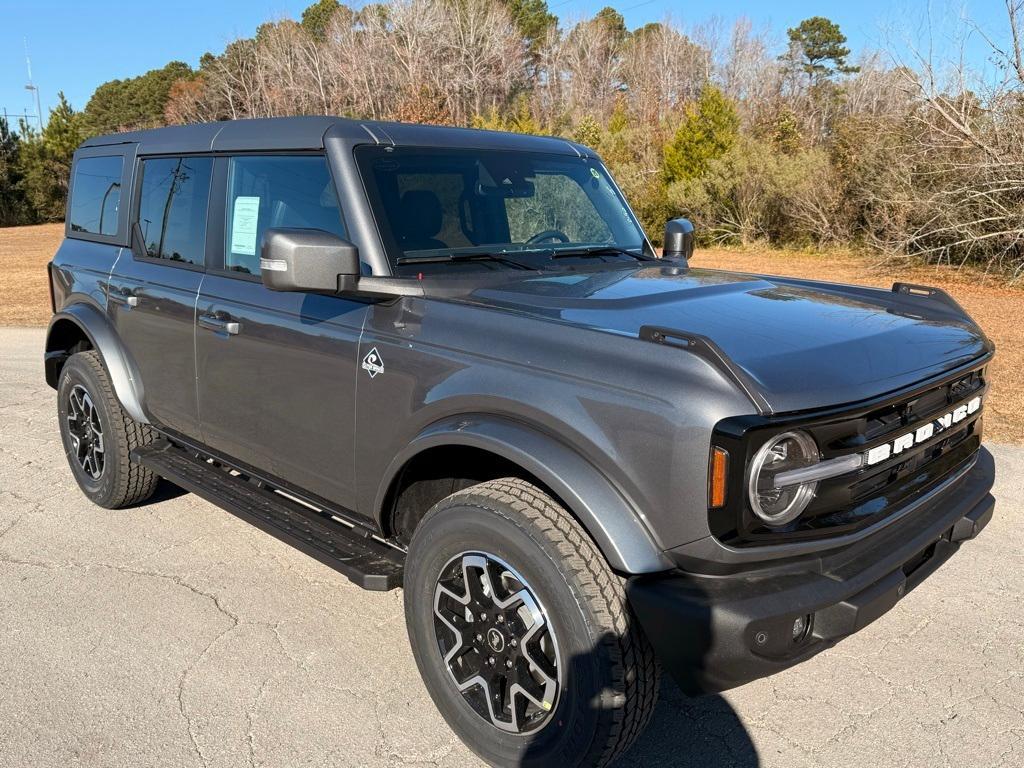 new 2024 Ford Bronco car, priced at $52,745