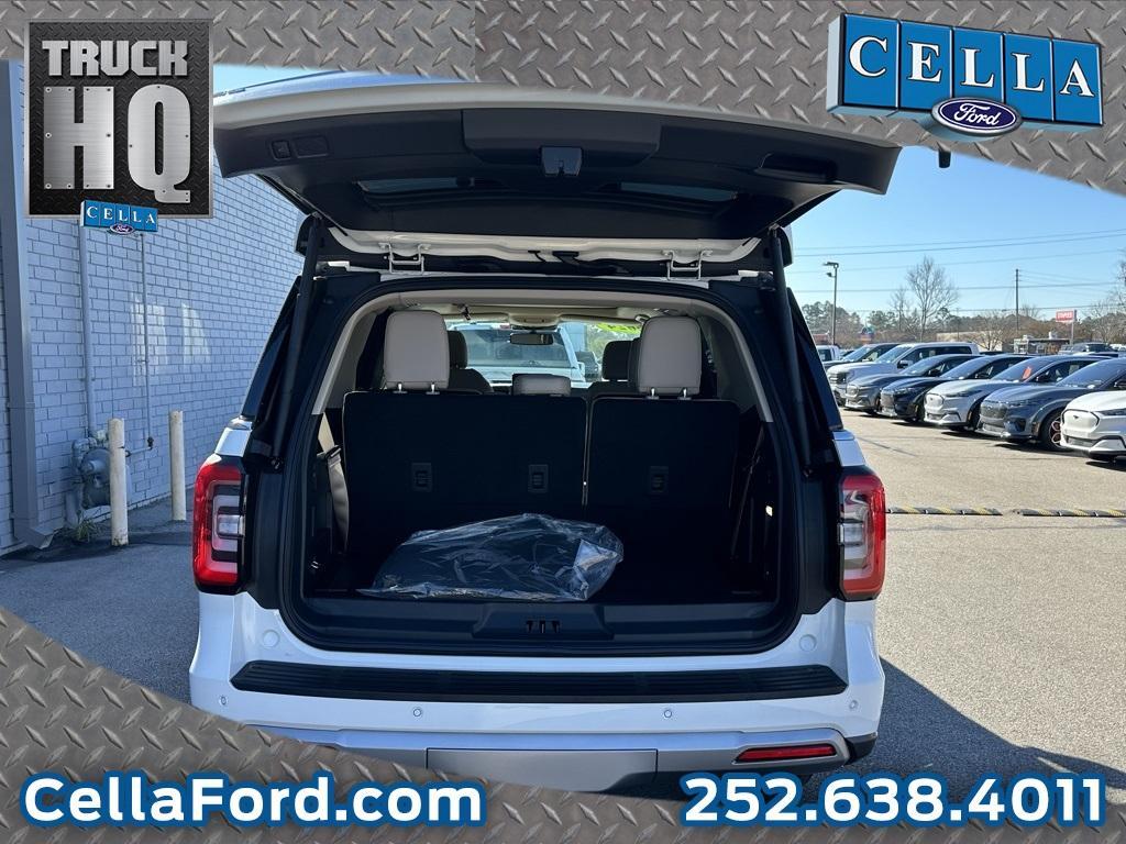 new 2024 Ford Expedition car, priced at $70,995