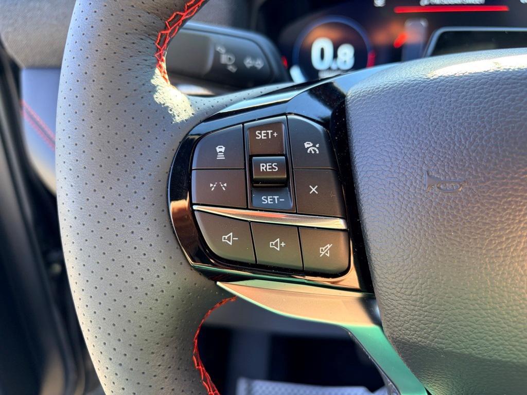 new 2025 Ford Explorer car, priced at $47,180