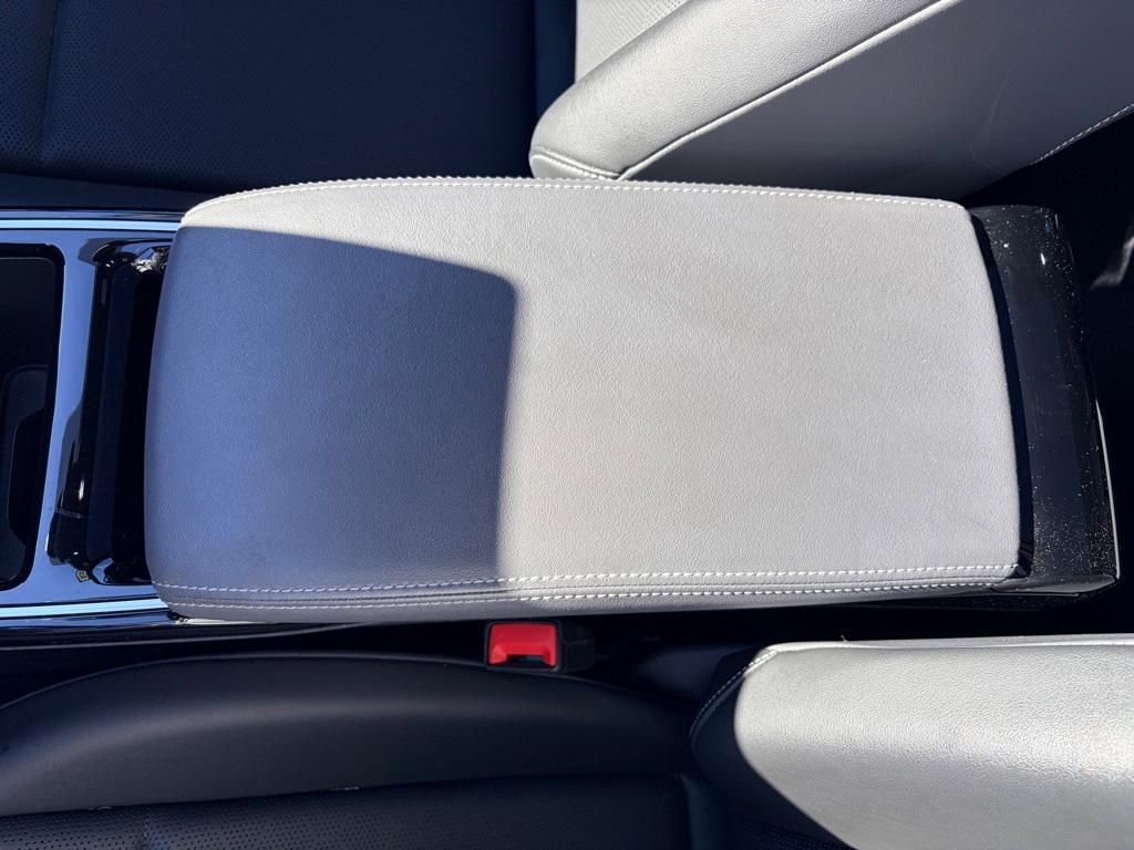 used 2023 Volkswagen ID.4 car, priced at $20,945