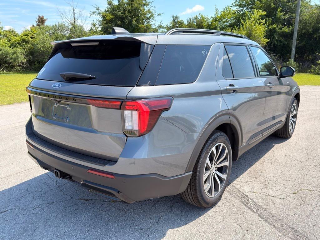 new 2025 Ford Explorer car, priced at $46,050