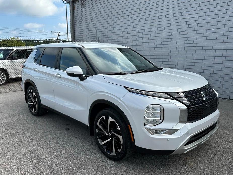 used 2022 Mitsubishi Outlander car, priced at $21,088