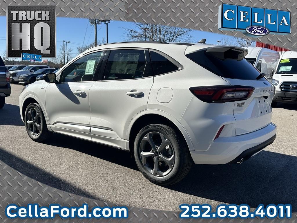 new 2024 Ford Escape car, priced at $26,995