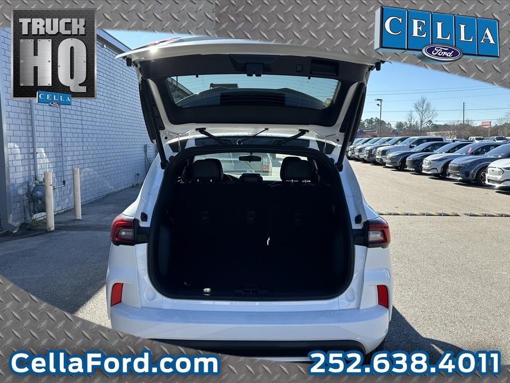 new 2024 Ford Escape car, priced at $26,995