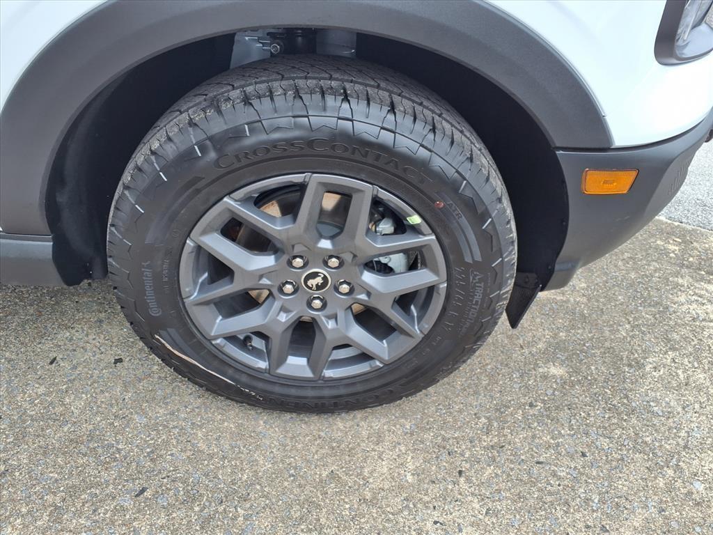 new 2025 Ford Bronco Sport car, priced at $35,435