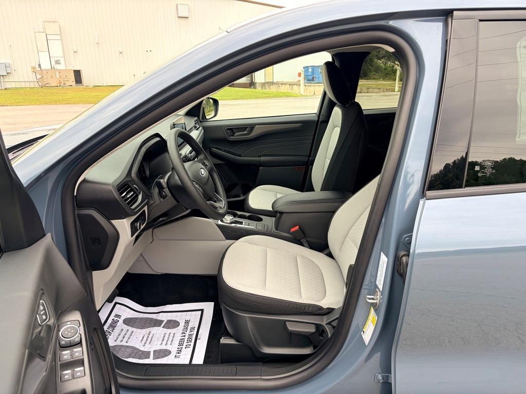 new 2026 Ford Escape car, priced at $31,930