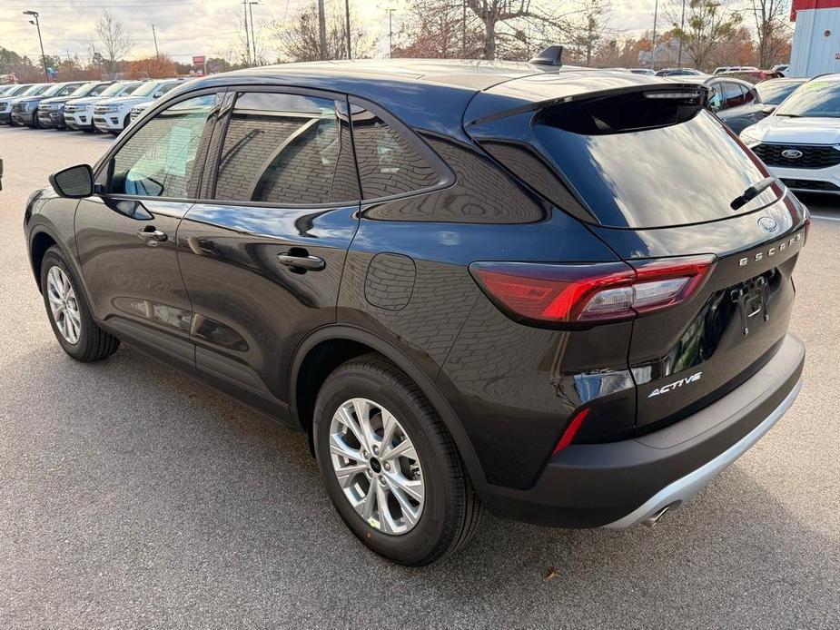 new 2025 Ford Escape car, priced at $28,645