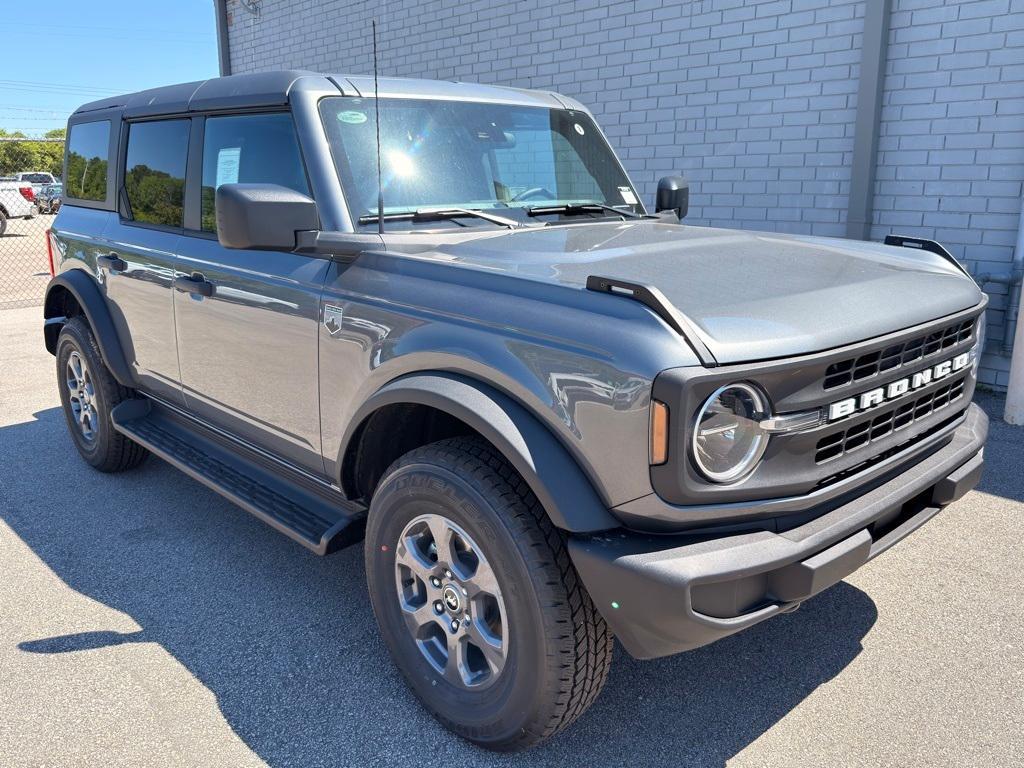 new 2025 Ford Bronco car, priced at $47,740