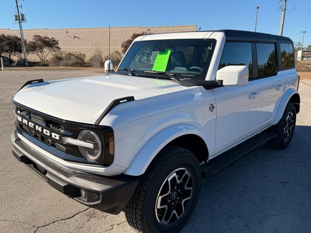 new 2024 Ford Bronco car, priced at $52,245