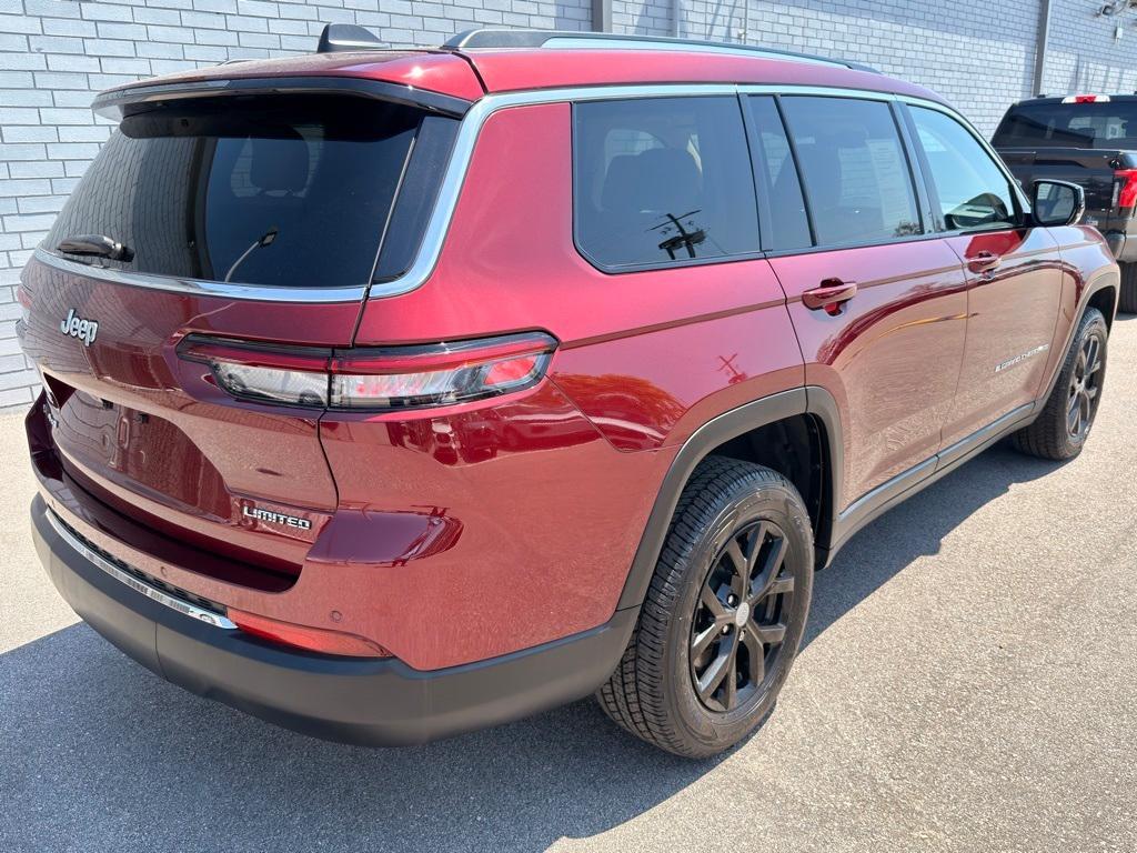 used 2021 Jeep Grand Cherokee L car, priced at $32,372