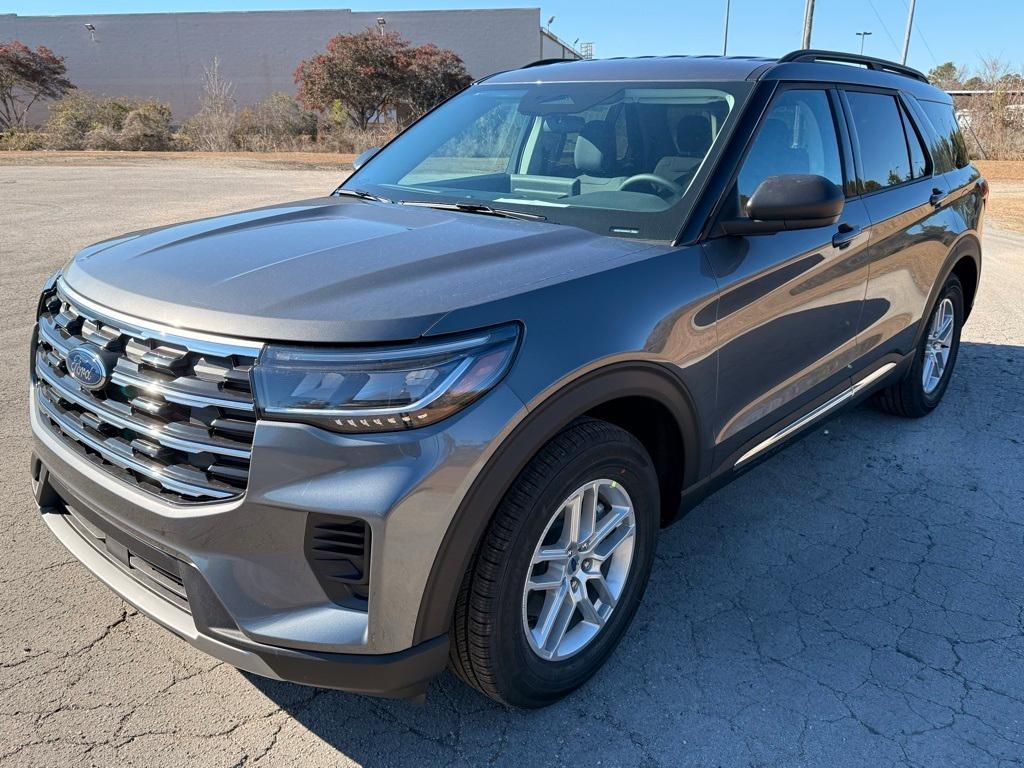 new 2025 Ford Explorer car, priced at $39,950