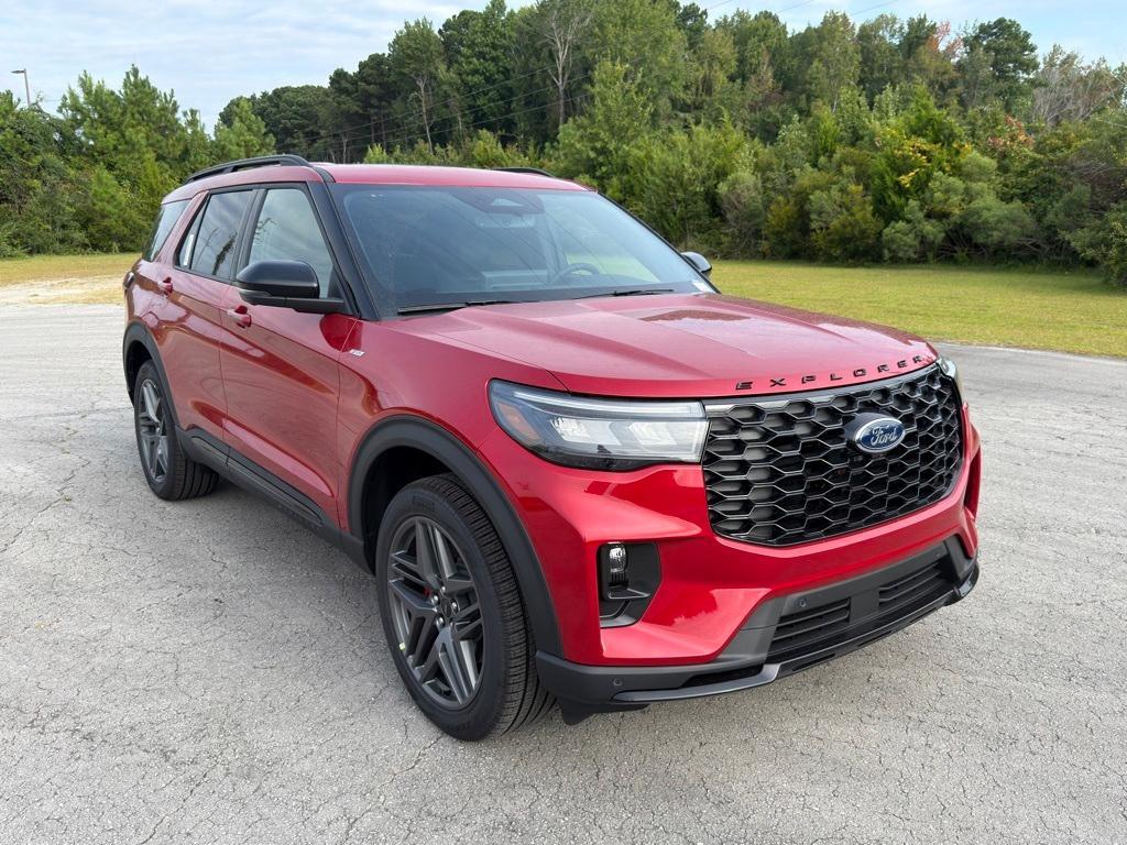 new 2025 Ford Explorer car, priced at $51,870