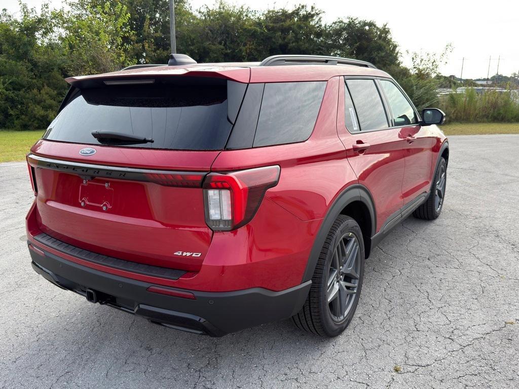 new 2025 Ford Explorer car, priced at $51,870