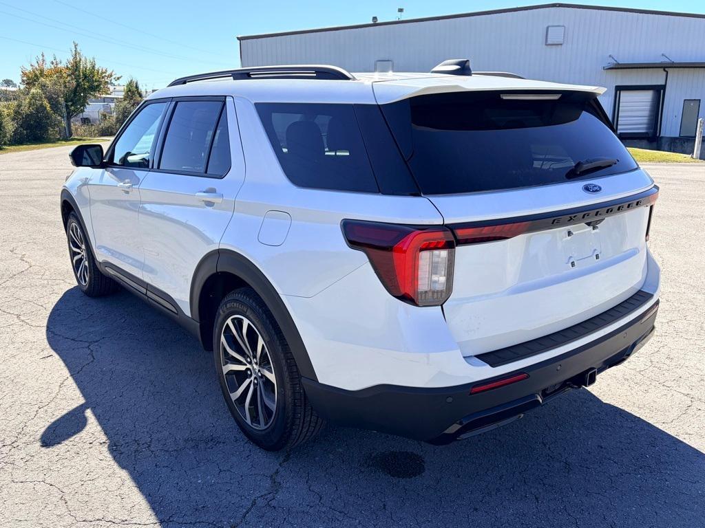 new 2025 Ford Explorer car, priced at $46,465