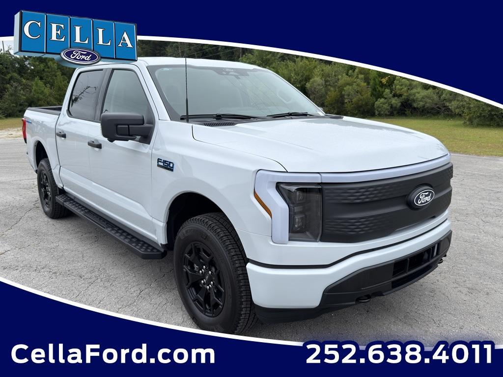 new 2025 Ford F-150 Lightning car, priced at $59,265