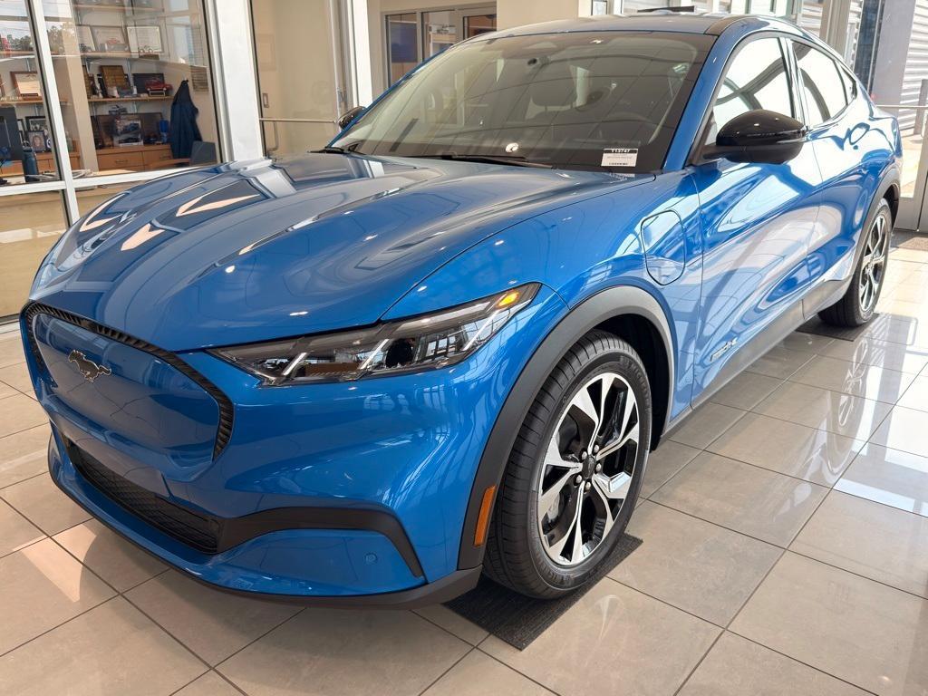 new 2025 Ford Mustang Mach-E car, priced at $39,585