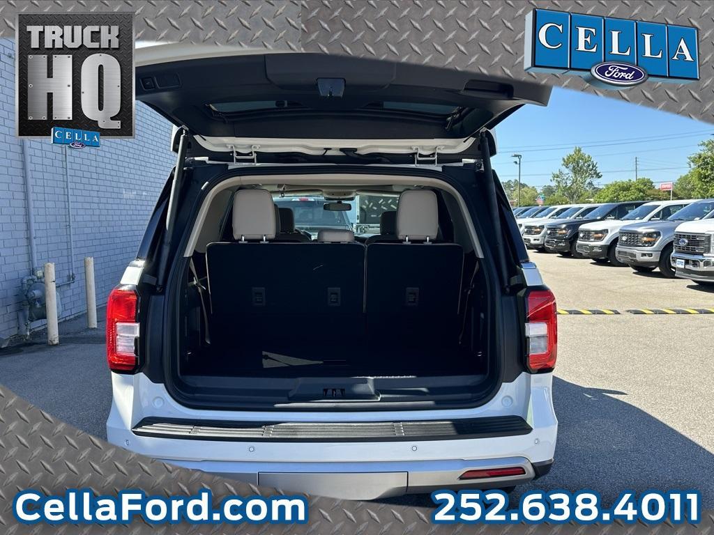 new 2024 Ford Expedition car, priced at $63,995