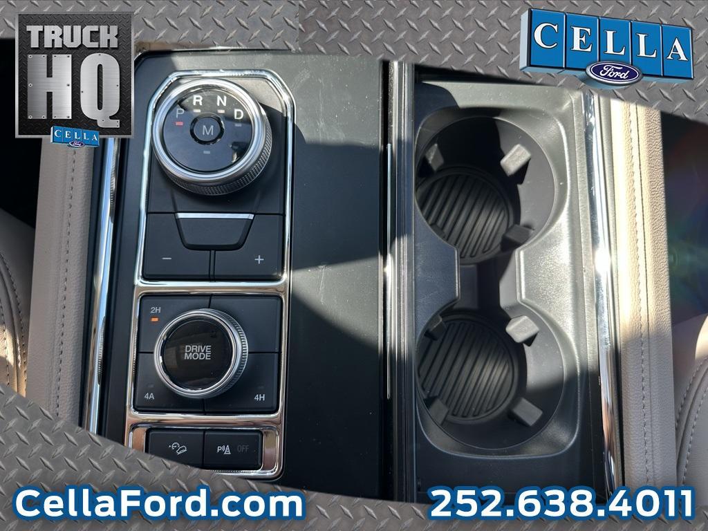 new 2024 Ford Expedition car, priced at $63,995