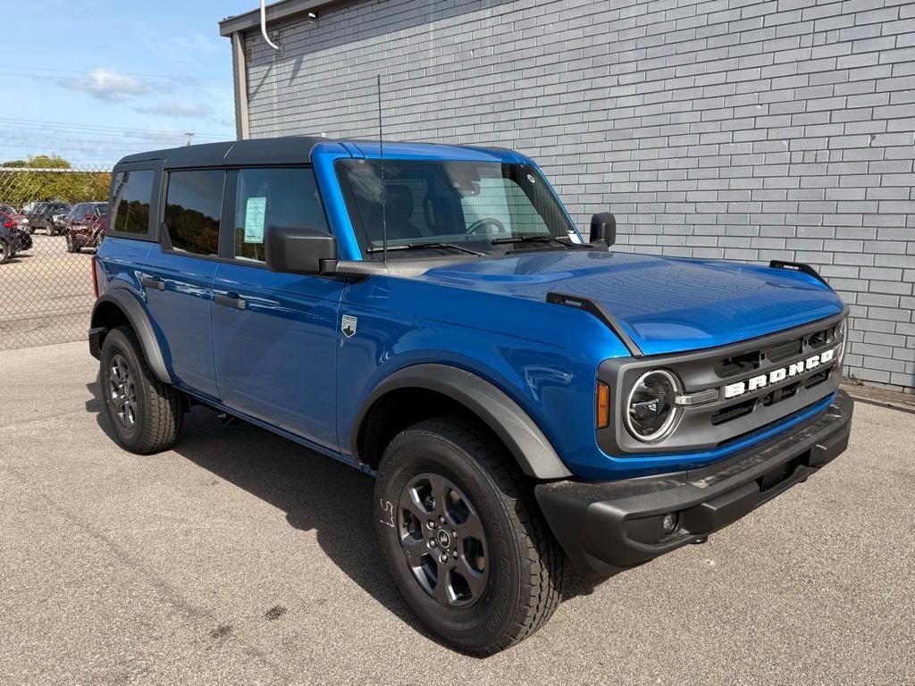 new 2024 Ford Bronco car, priced at $46,328