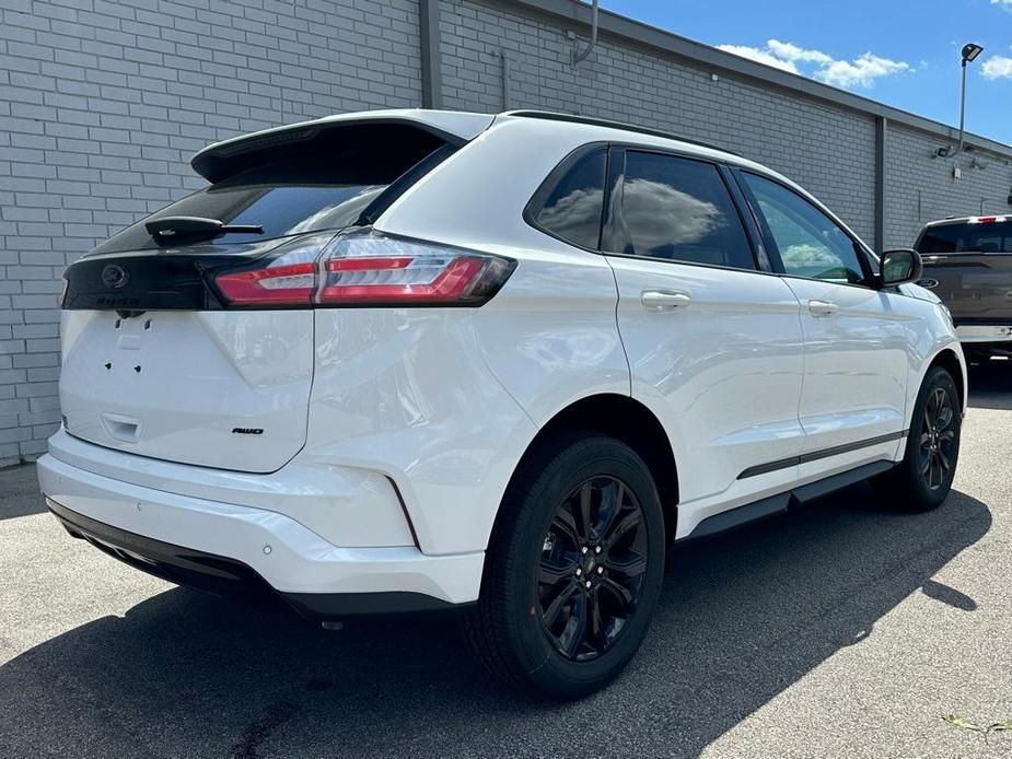 new 2024 Ford Edge car, priced at $34,499