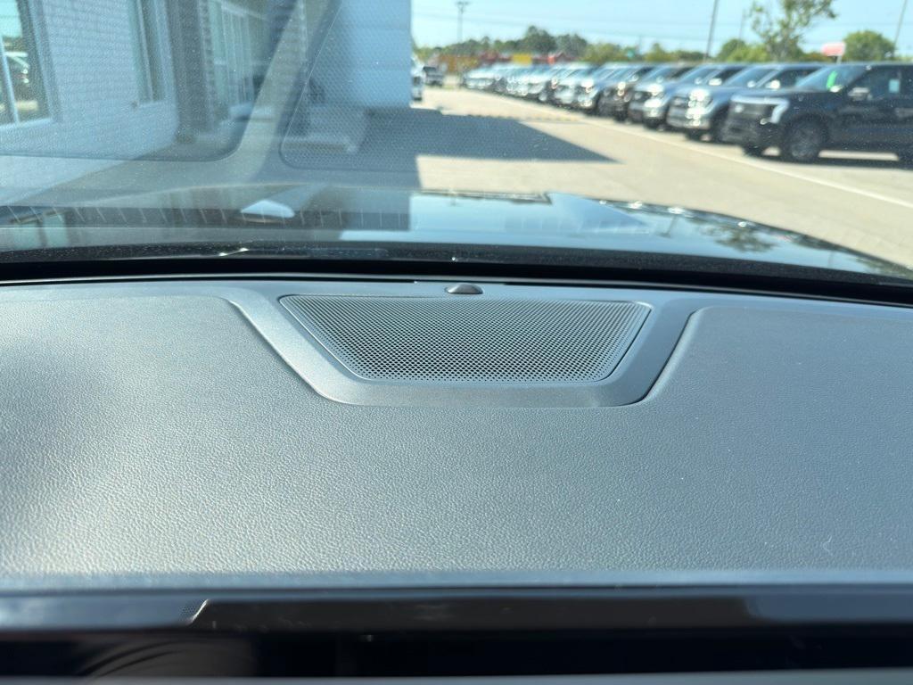 new 2025 Ford Explorer car, priced at $49,345