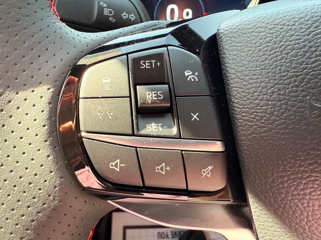 new 2025 Ford Explorer car, priced at $49,345