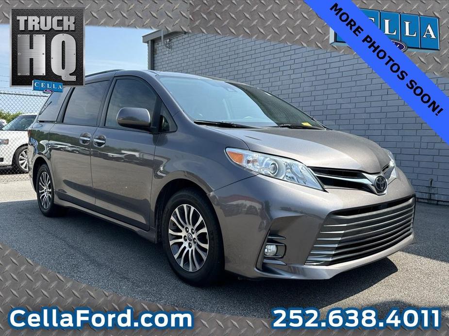 used 2018 Toyota Sienna car, priced at $21,138