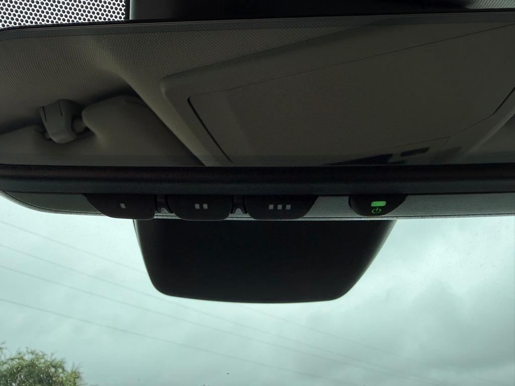 used 2022 Toyota Highlander car, priced at $30,942