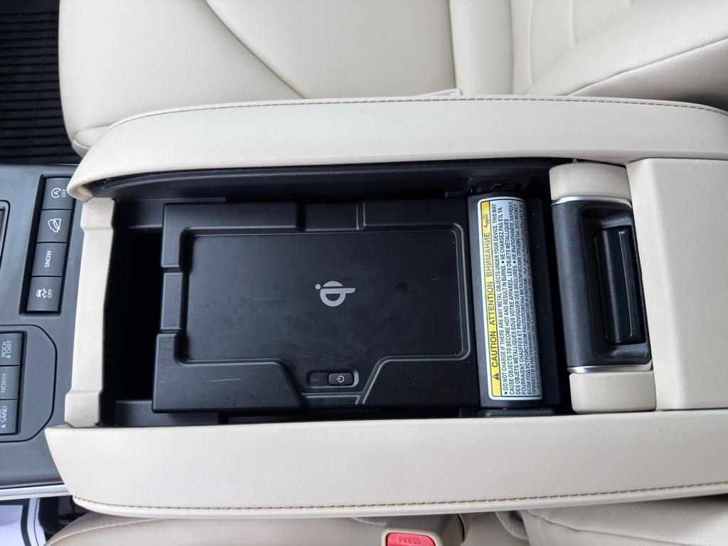 used 2022 Toyota Highlander car, priced at $30,942