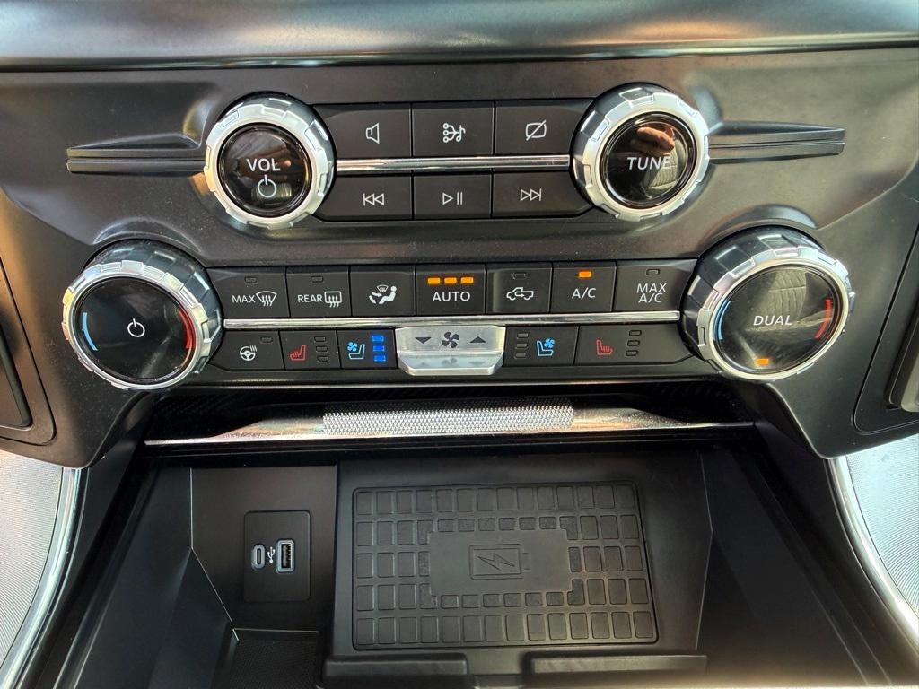 used 2022 Ford F-150 car, priced at $52,923