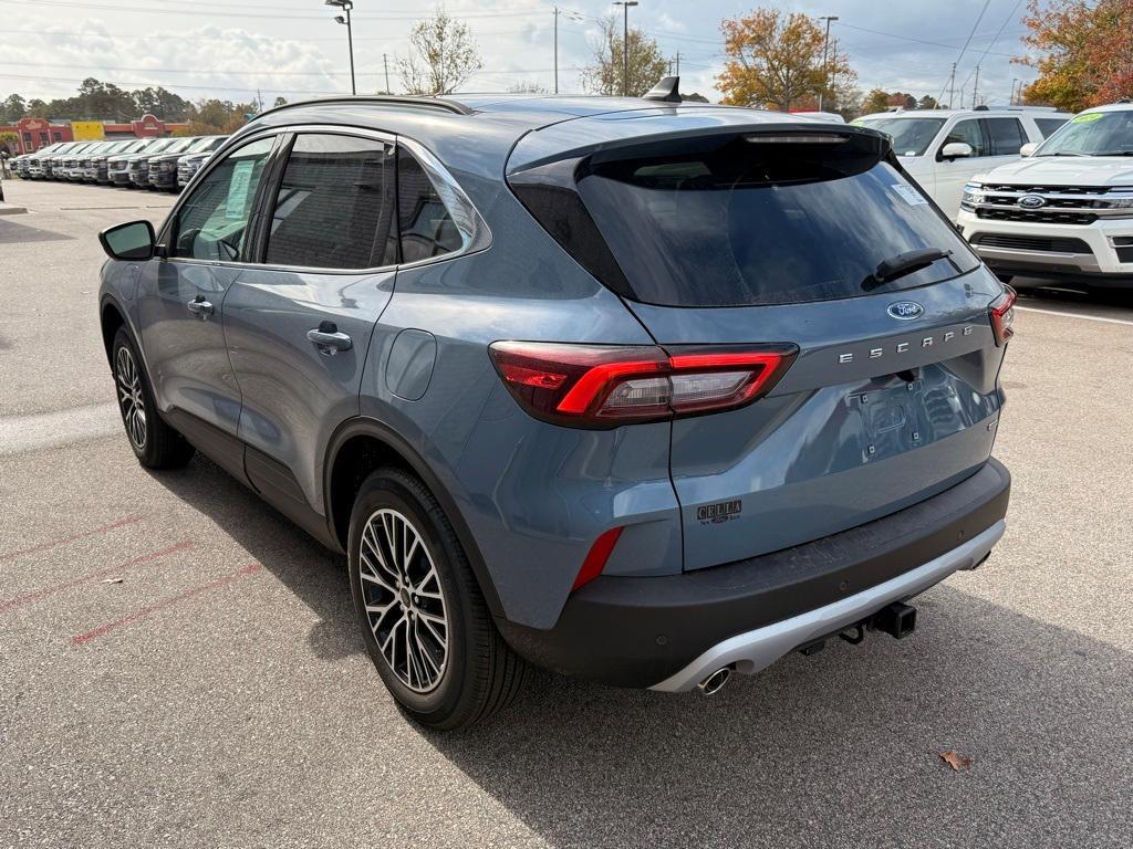 new 2025 Ford Escape car, priced at $46,515