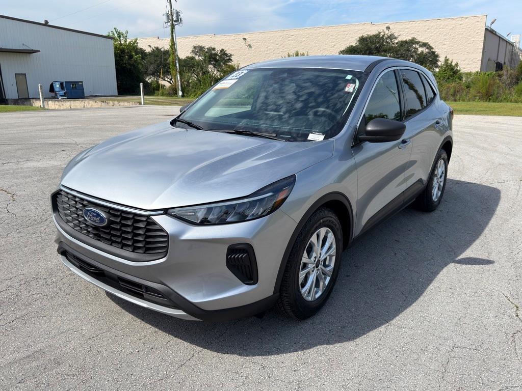 used 2023 Ford Escape car, priced at $20,922