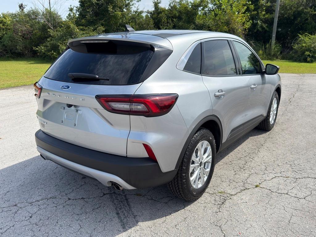 used 2023 Ford Escape car, priced at $20,922