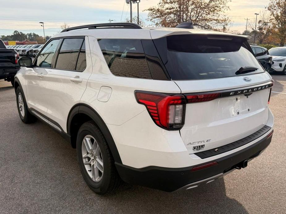 new 2025 Ford Explorer car, priced at $44,005