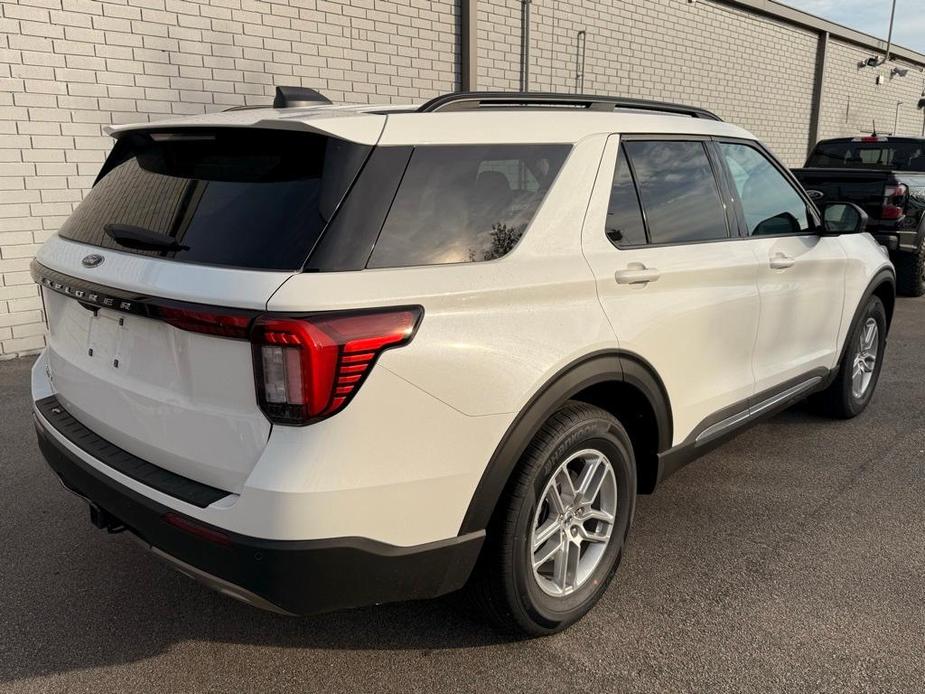 new 2025 Ford Explorer car, priced at $44,005