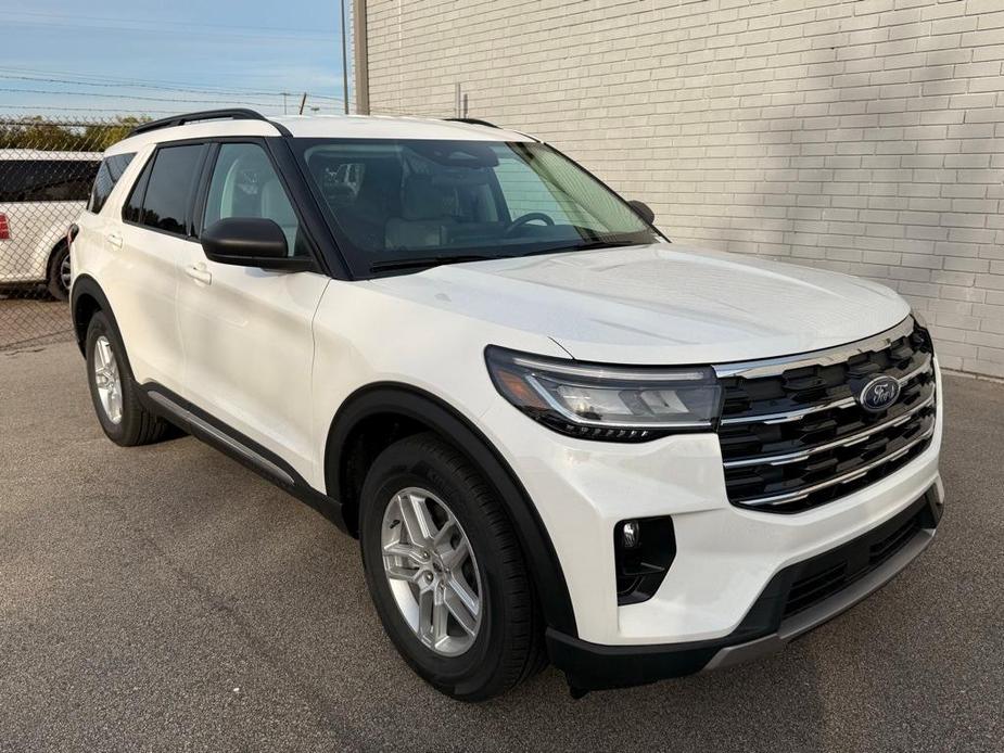 new 2025 Ford Explorer car, priced at $44,005