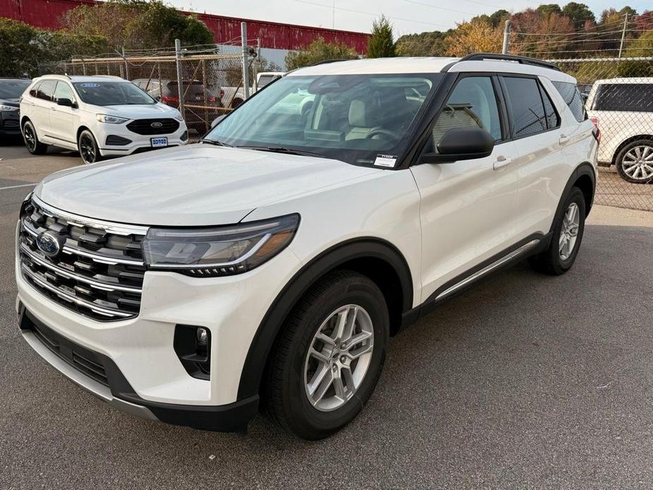 new 2025 Ford Explorer car, priced at $44,005