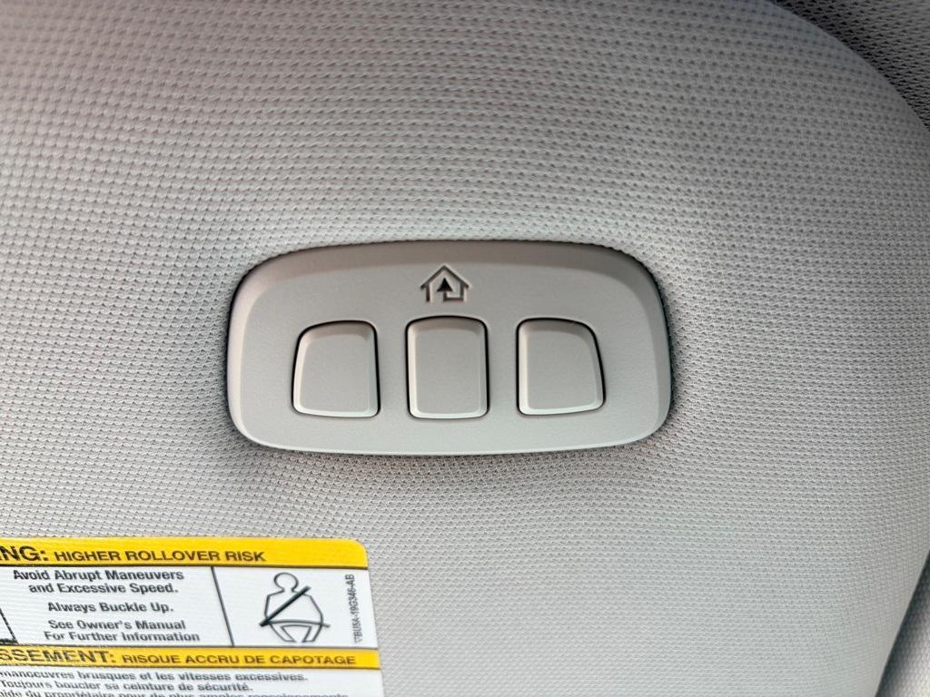 new 2025 Ford Expedition car, priced at $68,345