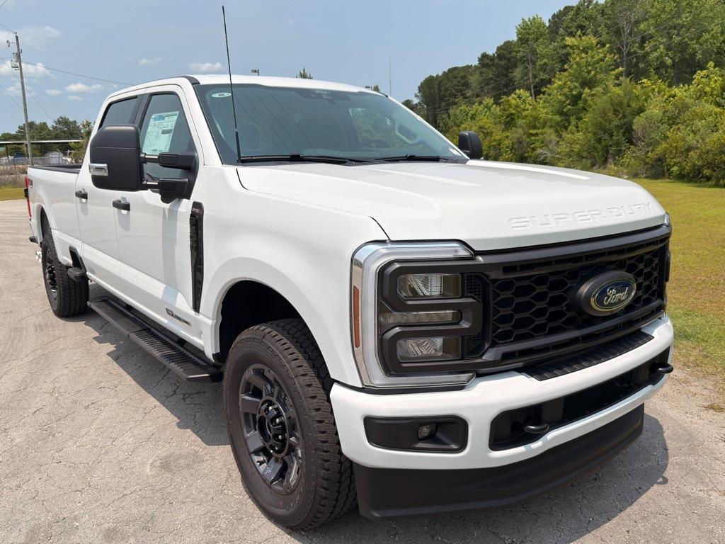 new 2025 Ford F-350 car, priced at $72,220