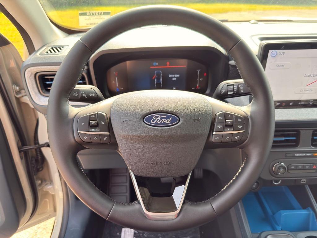 new 2025 Ford Maverick car, priced at $35,095
