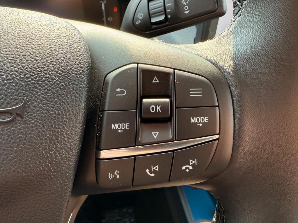 new 2025 Ford Maverick car, priced at $35,095