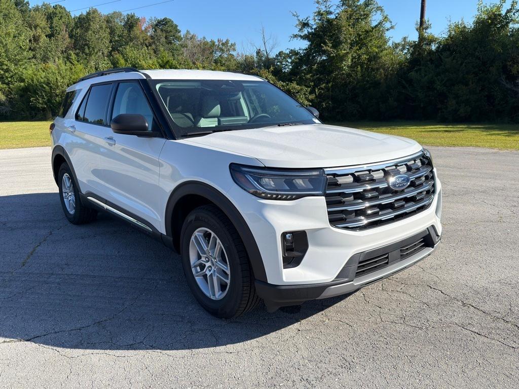 new 2025 Ford Explorer car, priced at $44,560
