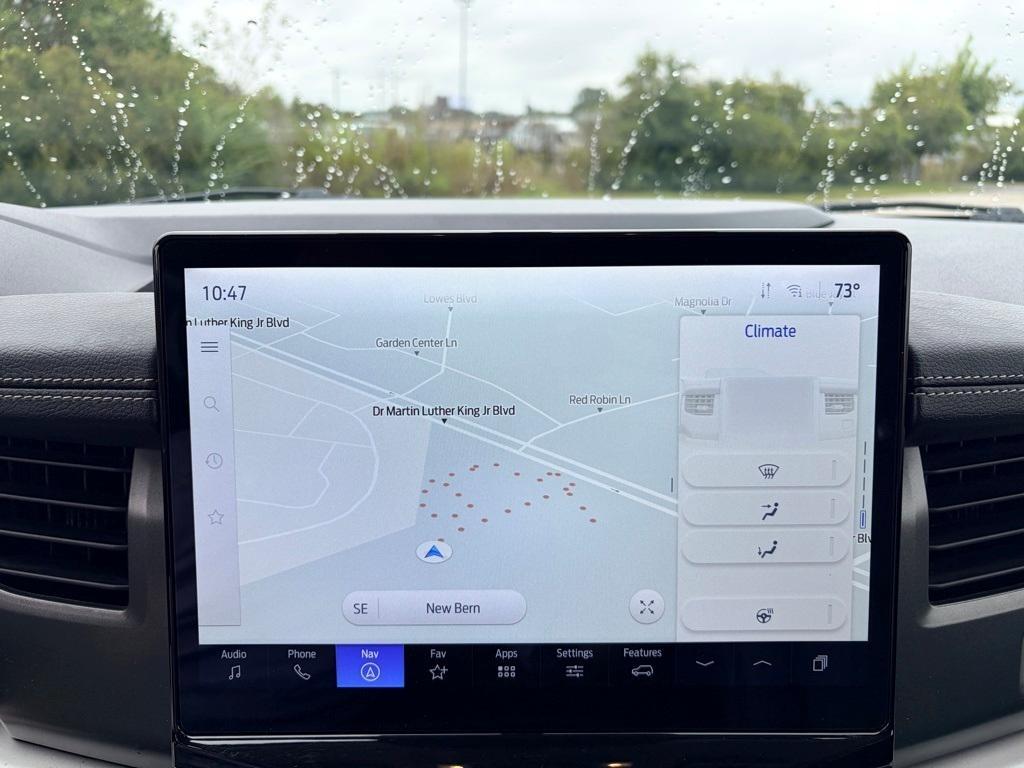 used 2024 Ford Expedition car, priced at $41,472