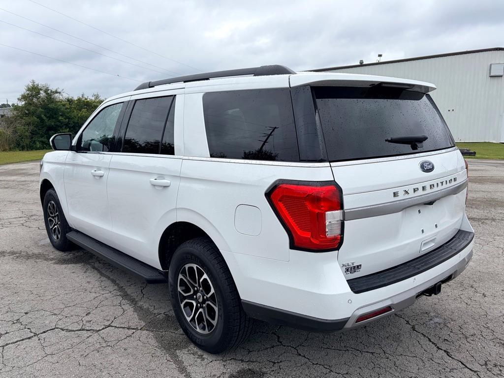 used 2024 Ford Expedition car, priced at $41,472