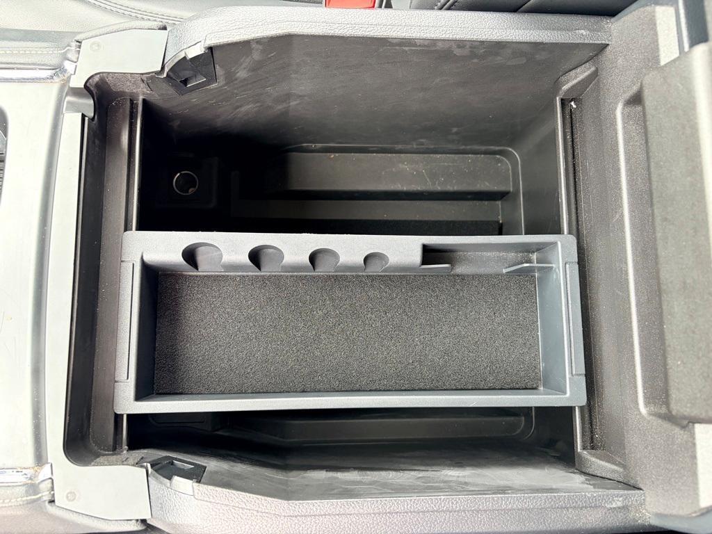 used 2024 Ford Expedition car, priced at $41,472