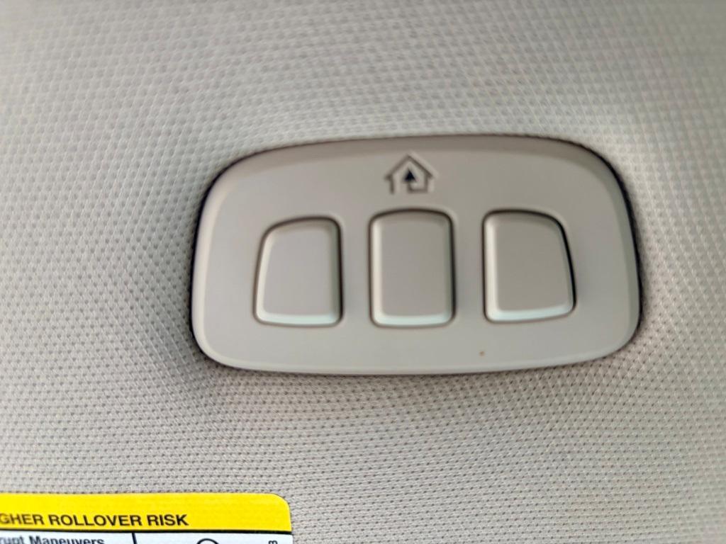 used 2024 Ford Expedition car, priced at $41,472