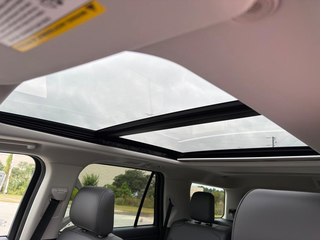 new 2025 Ford Expedition car, priced at $68,955