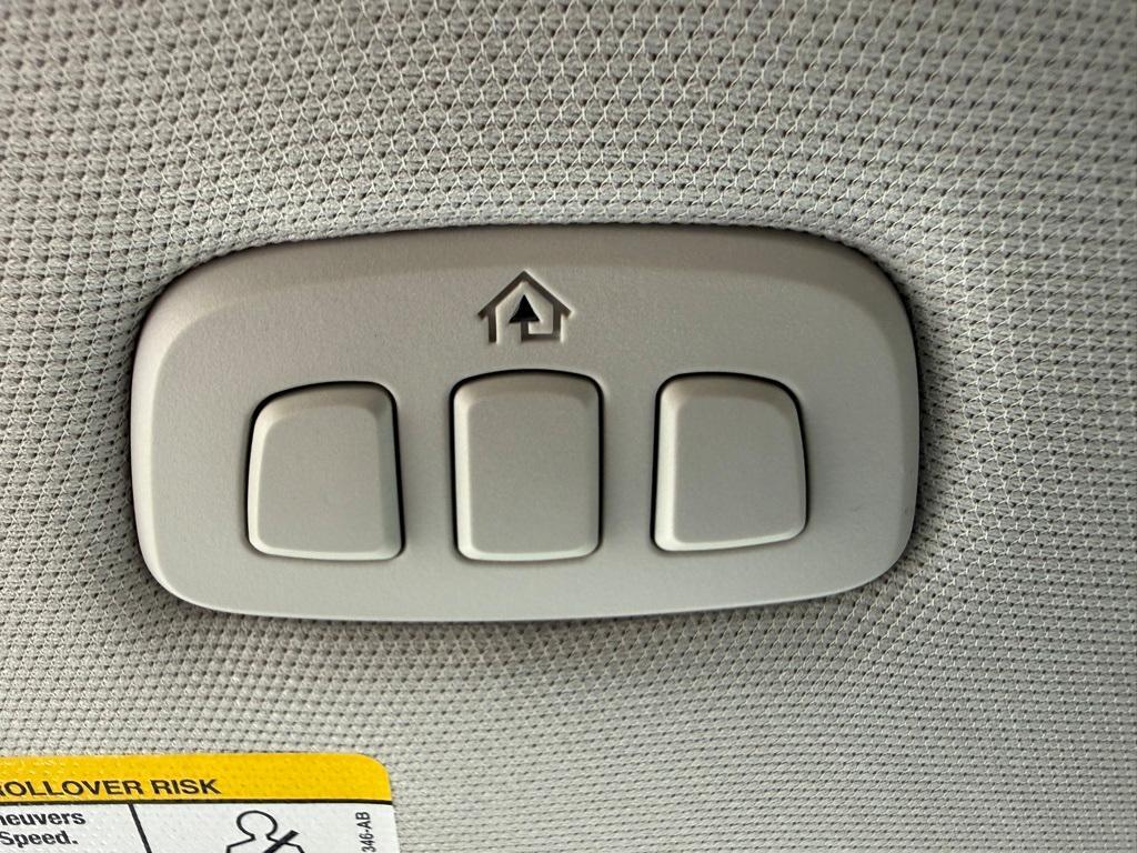 new 2025 Ford Expedition car, priced at $68,955