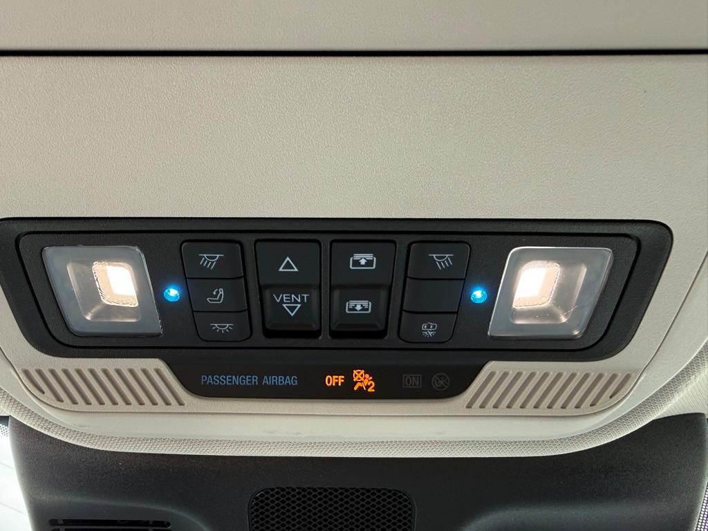 new 2025 Ford Expedition car, priced at $68,955