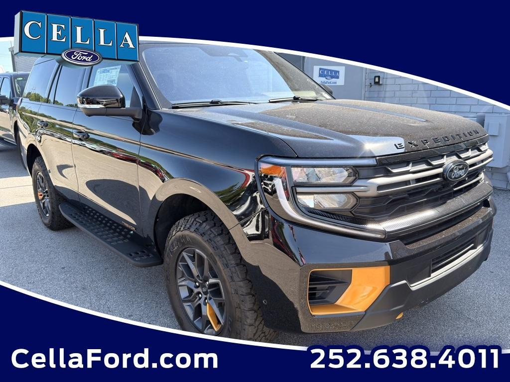 new 2025 Ford Expedition car, priced at $83,025